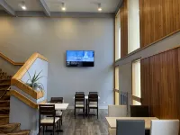 Red Lion Inn & Suites Post Falls - Aamiainen