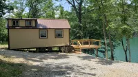 Hoot Owl Cabins -Incredible Lakefront Cabin PLUS a 2nd Tiny Home - Alphydda