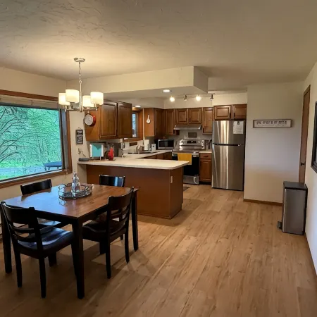 A Cozy Home Away From Home in Alaska!