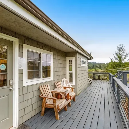 Deer Harbor Cottages