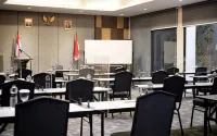 Mahima Hotel - parking