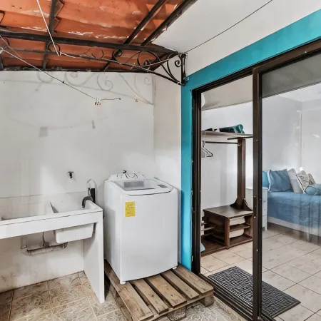 Bright and Spacious Loft-Style Apartment a Five-Minute Walk to the Beach