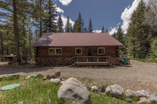 Vallecito Creekfront Cabin ~ Perfect Mountain Retreat for Families or Couples!