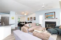 Pet Friendly - Sea Side Serenity - 4Br - Single Family Bliss - Homestay