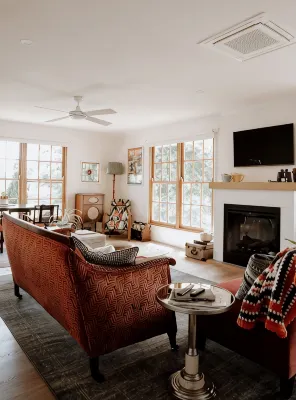 Luxury Couples' Retreat Beside the Beautiful Barwon River - 4 stjerner