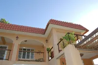 Villa Coral Guesthouse