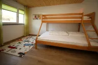 Ferienwohnung Wiesenblume UR