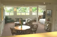 Beautiful Romantic Hanalei Honeymoon Vacation Rental Steps/Beach TVNC 1280 - บูติค