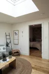 Historic 2 Bedroom Beach Lofts - Boutique Styled, Beach, Lake, stay Drifter Loft - Wifi