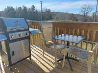 Modern 5-bedroom house close to Ski and Forest Trails - Boutique