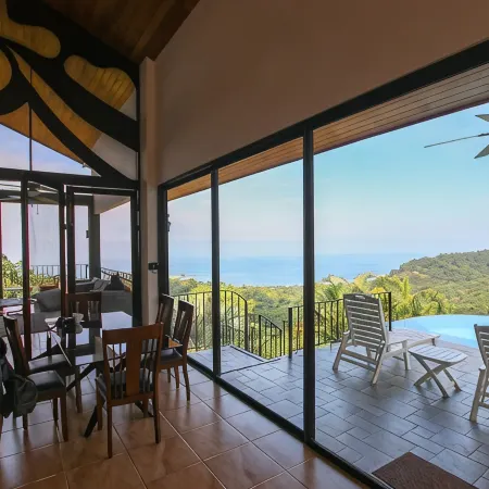Tropical Villa with Spectacular Views!