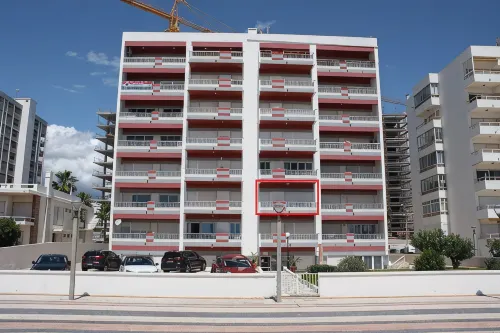 Beachfront Apartment in Quarteira | SAL - 公寓