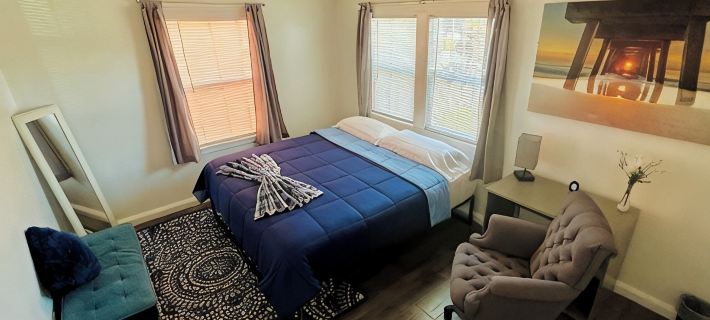 Napa SF near all popular locations! PET FRIENDLY. King Bed Near Wine Country Hotéis em Vallejo