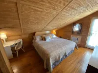 The Hayloft Sky cabin - balcony