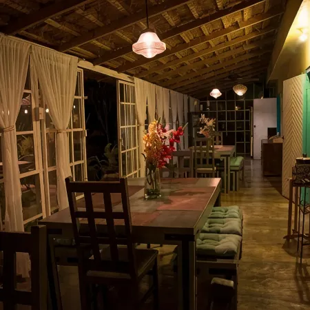 Posada James