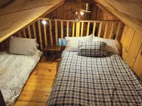Cabin-Swim-Brook on Property-Views-Firepit-Woodstove-7 Min to Stratton-Dogs OK - Chalets