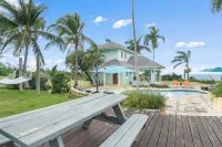 Ultra -  Holiday Villas