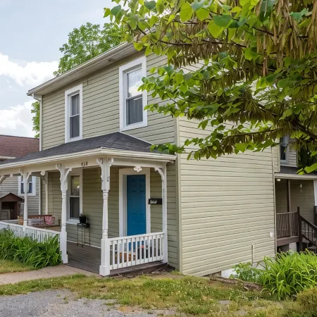 House on cul-de-sac