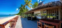 Uprising Beach Resort - parking
