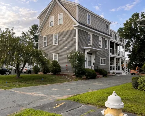 <br>Danvers spacious apt near Salem historic witch town Mall / Hospital Hotels in Danvers