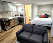 Cozy studio apartment at the base of South Table Mountain - 4-Star