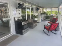 Spacious 5 bedroom home with WiFi and air conditioning in charming Brandon. - 4-Sterne