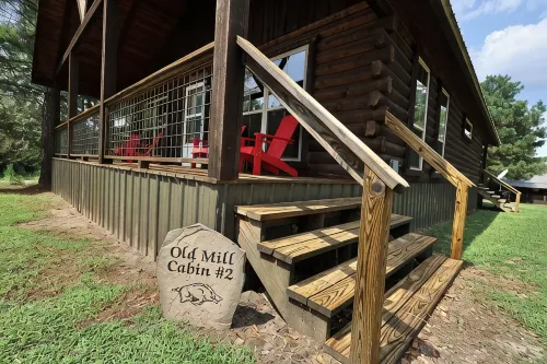 Old Mill Cabin #2 - on the Little MO River, Large Yard, Bunk Room! - 4 estrellas