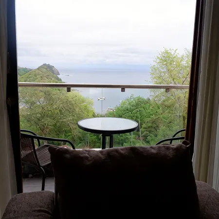 La Cecile Hotel & Cafe Komodo
