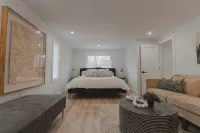 Lake house with Arcade games near Hudson-Catskills - Wifi