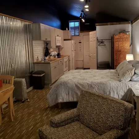 Downtown Fairview BunkHouse
