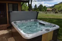 Views+, Spacious Home, Hot Tub, Ski/Hike/Golf, base of the CO Nat'l Monument! - 4-Star