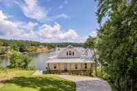 Lakefront Home with Waterfront Views from Every Room - 4.4 Miles to the Barn - Boutique