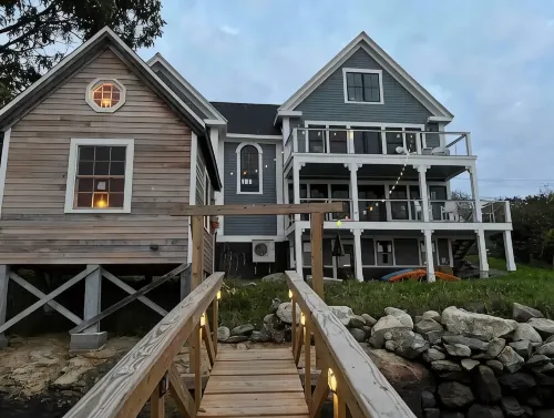 The Sea Eagle - Luxury 5 BR Waterfront Home in Boothbay Harbor with private dock - 4-Star