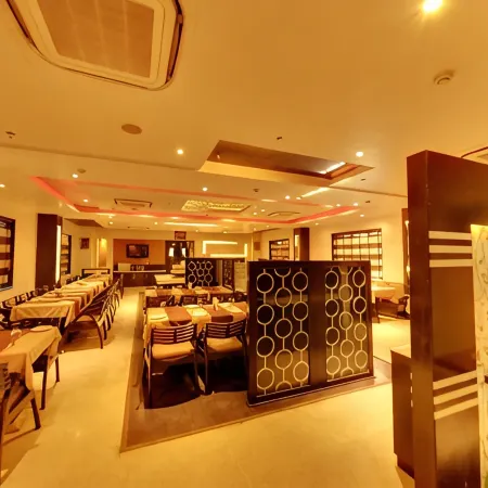 Hotel Royale Ambience