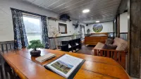 Cozy cottage located on 133 acres. - 3-stjärniga