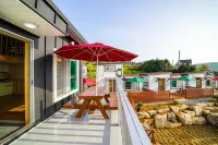 Cheongsando Sunset Pension - مبيت وإفطار