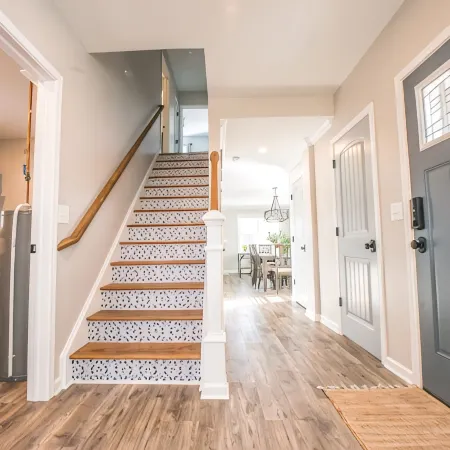KING Master En-Suite- BRAND NEW Home- Buffalo's Best Kept Secret!