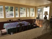 Contemporary Flat on a Christmas tree farm 5 Minutes to Oregon State University - واي فاي