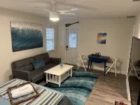 Quiet Waterview Oasis  - 10 minutes to Anna Maria Island - Apartments