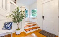 Historic Olympia Home in the heart of Olympia. Close to everything. - Wifi