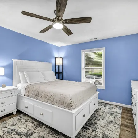 Welcome to simple comfort a like new family friendly home Full of accommodation