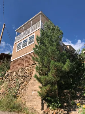 2-story house, all the comforts of home, spectacular space and views!! - 4-Star