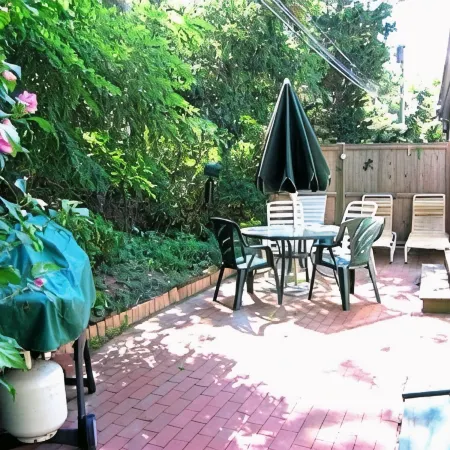 Cottage near bay beach- 1 Bd/1Ba