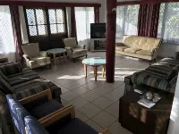 Tonga Holiday Villa - พร้อมWifi