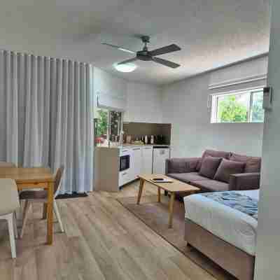 Noosa Sun Motel Rooms