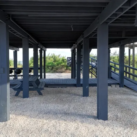 Beachfront!! with Private Access to Beach