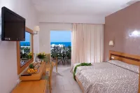 Grand Hotel Holiday Resort - Kuntosalit