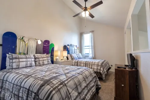 Ski Park City Canyons - Free Shuttle to Lift - Cozy RedPine Condo Sleeps 6 - 2-نجوم