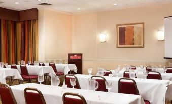 Ramada by Wyndham Newark/Wilmington