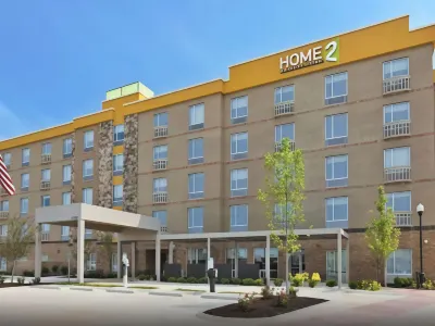 Home2 Suites by Hilton West Bloomfield Detroit فنادق في Farmington Hills